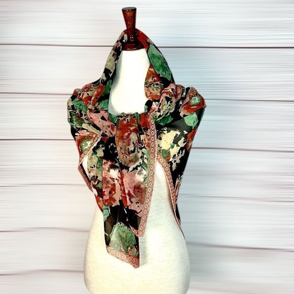 Large Silk (?) Chiffon Square Scarf Floral Print Hand Rolled 40x40” - Picture 6 of 11